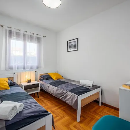 아파트 Gorgeous In With Wifi