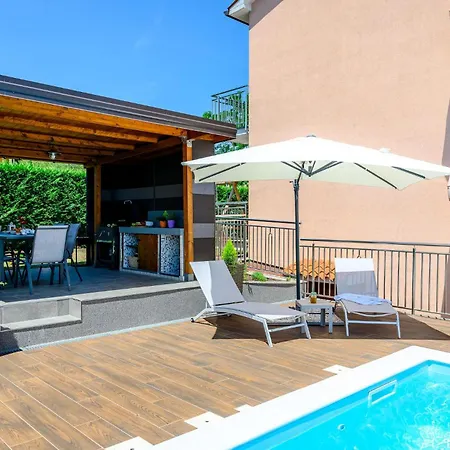 Awesome In With House A Panoramic View Labin (Istria)