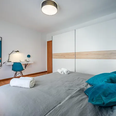 Gorgeous In With Wifi